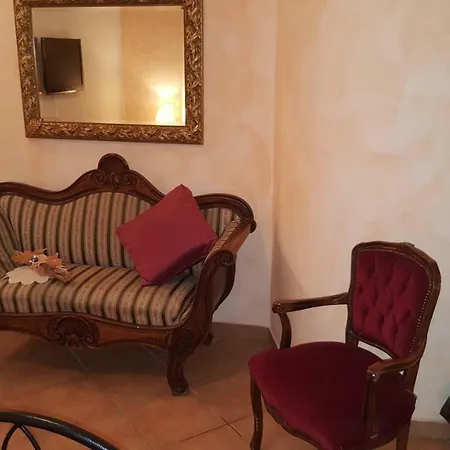 B &b A Casa Di Titti 3*