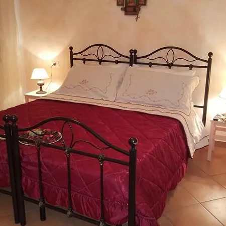 Alojamento de Acomodação e Pequeno-almoço B &b A Casa Di Titti